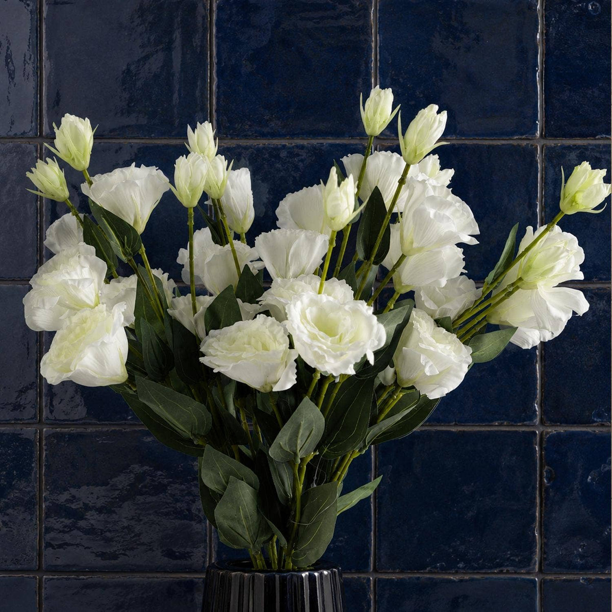 Kunstige Hvite Villrosestilker 80 cm – 1 stilk