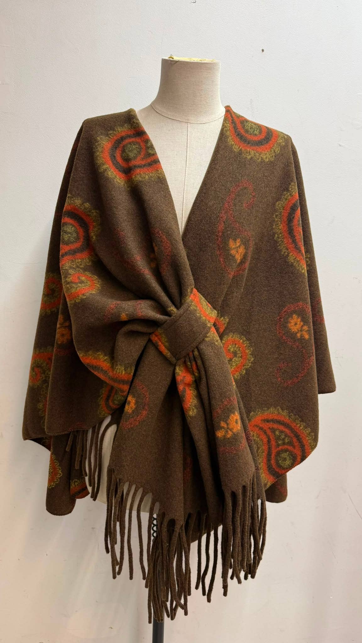 Mønstret cape/poncho i ullblanding